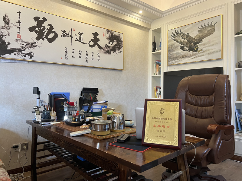 瓮安县取证公司解析婚内出轨对家庭的影响